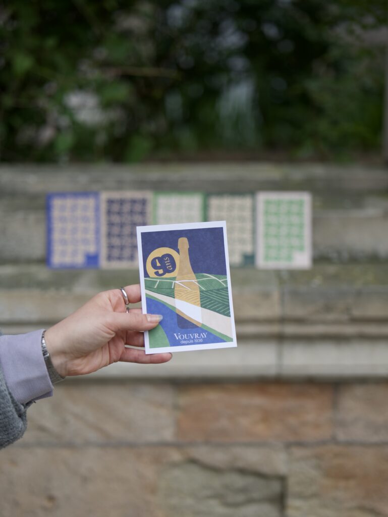90 ans Vouvray AOC appellation vin vigneron Touraine logo identité visuelle charte graphique graphiste agence de communication sticker motif mockup photographe anniversaire logo